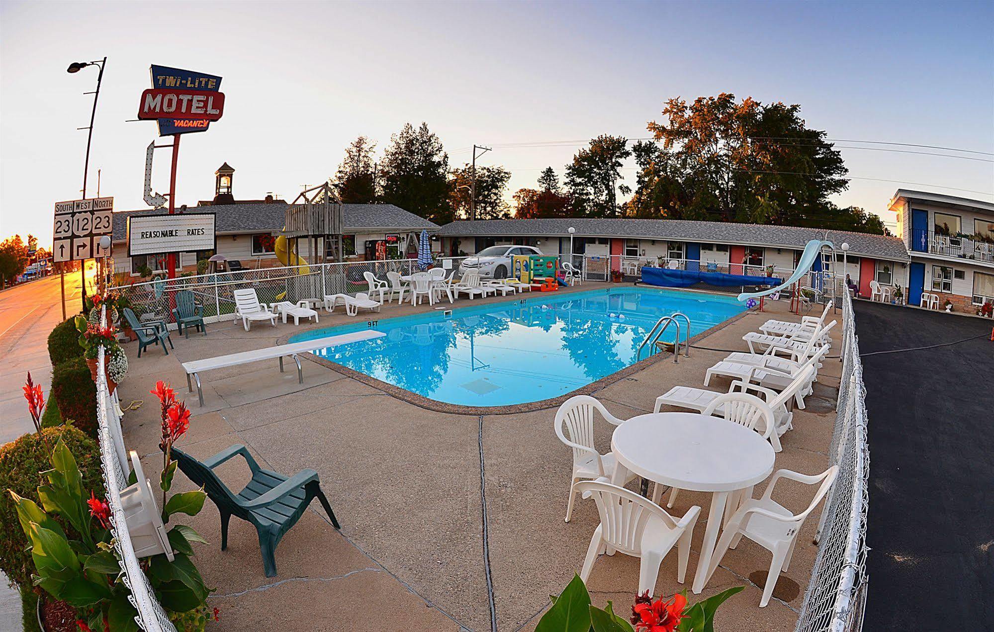 Twi-Lite Motel Wisconsin Dells Exterior foto